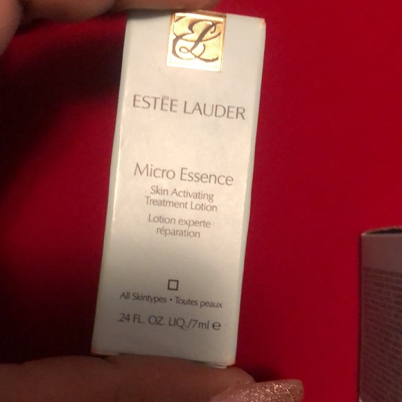 Empty boxes 📦 - Picture 4 of 6